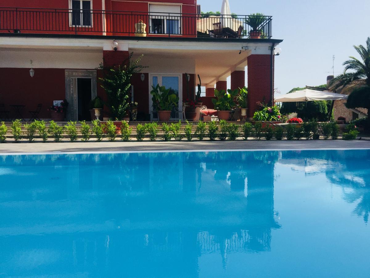 Relais Villa Italia Selcetta Exteriér fotografie