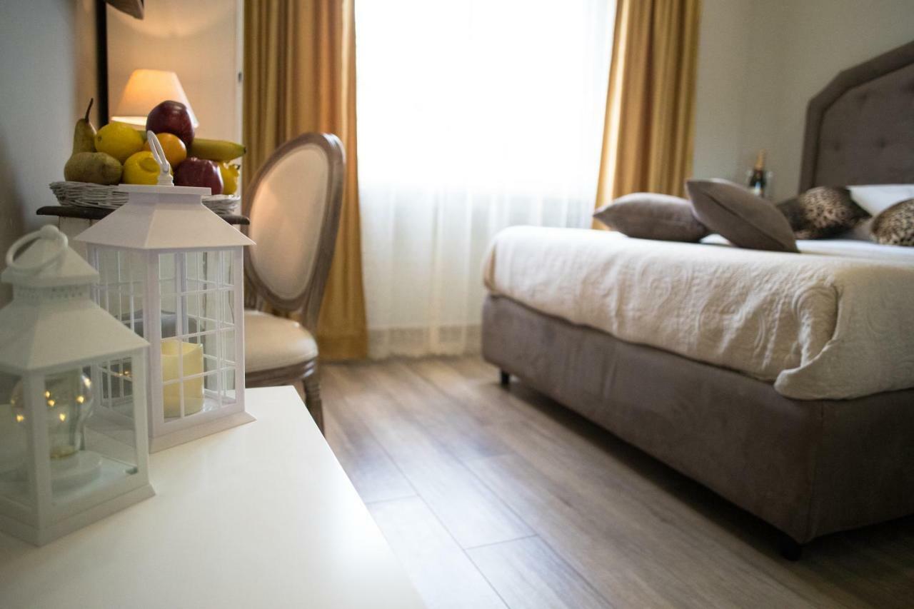 Relais Villa Italia Selcetta Exteriér fotografie